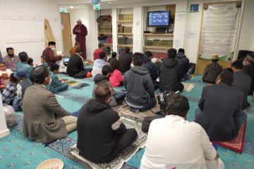 Masjid di Inggris gelar Sholat Idul Fitri dalam beberapa gelombang