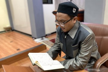 Kisah dua warga Malang jadi imam di Uni Emirat Arab