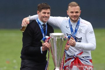 Steven Gerrard antarkan Rangers juara Liga Primer Skotlandia 