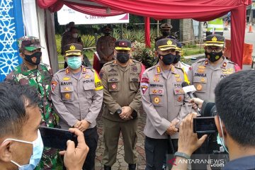 Wakapolda Metro pantau tes antigen di pos penyekatan Tangerang