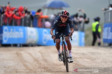 Egan Bernal akan dioperasi usai kecelakaan saat berlatih di Kolombia