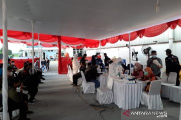 Pemudik arus balik Lebaran 2021 positif COVID-19 di pos pantura Bekasi