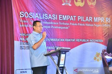 Bamsoet imbau anggota MPR mengevaluasi metode sosialisasi Empat Pilar