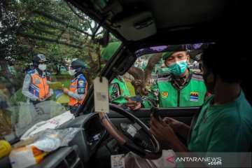 Penyekatan arus pemudik lebaran di Bandung