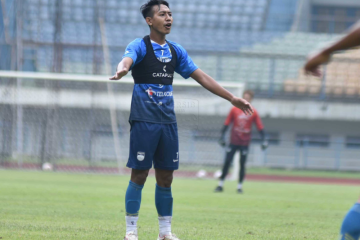 Gelandang Persib Beckham Putra syukuri bergulirnya kembali Liga 1