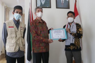 Lembaga Kemanusiaan Internasional serahkan bantuan bagi Palestina