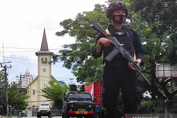 Polisi tetapkan 53 terduga teroris di Makassar tersangka bom Katedral
