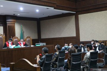 Jaksa KPK gali proses pembelian perabotan rumah Edhy Prabowo