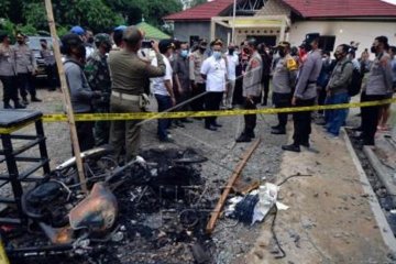 Pascapembakaran Polsek Candipuro Lampung Selatan