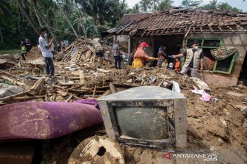 Banjir bandang terjang Cigudeg, Bogor