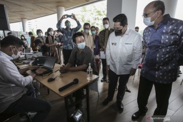 Menteri BUMN tinjau Sentra Vaksinasi Gotong Royong di Jakarta