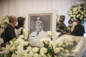 FKUB Papua harap masyarakat hormati proses pemakaman Wagub Tinal