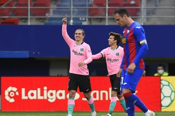 Barcelona tutup musim dengan kemenangan 1-0 atas Eibar