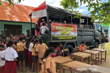Angkut ribuan buku, Satgas RI-Timor Leste buka perpustakaan keliling