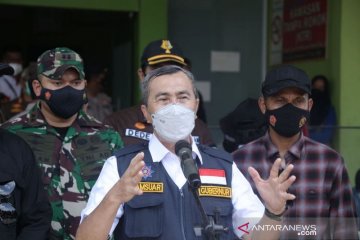 Gubernur Riau harap vaksinasi massal di Dumai selesai sepekan