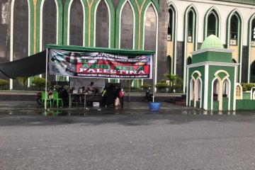 Bantu Palestina, umat Islam Ternate aksi solidaritas galang dana