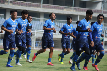 Sejumlah pemain Persib Bandung absen pada latihan perdana