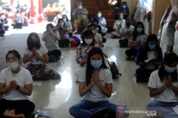 Ibadah waisak dengan protokol kesehatan