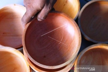 Permintaan Alat Makan Berbahan Kayu Meningkat