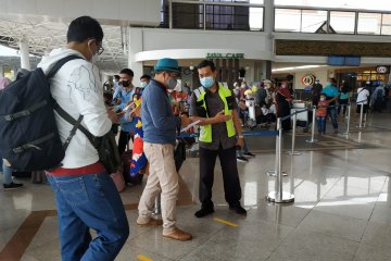 Penumpang Bandara Juanda meningkat pascapeniadaan mudik lebaran