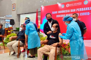 BI: Vaksinasi COVID-19 karyawan perbankan di Bali hampir 100 persen