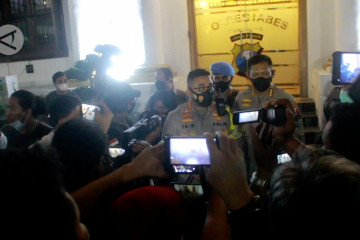 Lima anggota Satreskoba Polrestabes Surabaya ditangkap kasus narkoba