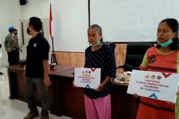 BNPT dan LPSK santuni keluarga korban terorisme di Poso