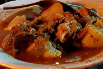 Gulai serundeng khas Pekalongan