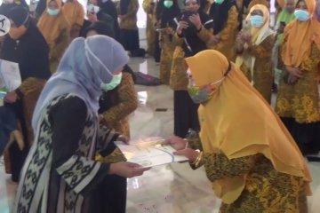 Ribuan hafiz dan hafizah di Jatim dapat tunjangan kehormatan