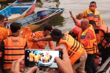 Perahu terbalik di Waduk Kedungombo, 6 wisatawan meninggal dunia