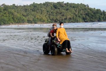 Mewujudkan Pantai Aie Manih Padang menjadi destinasi wisata yang nyaman