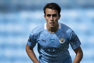 Kehadiran Eric Garcia ramaikan persaingan di lini belakang Barcelona