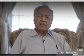 Mantan PM Malaysia Mahathir Mohamad positif COVID-19