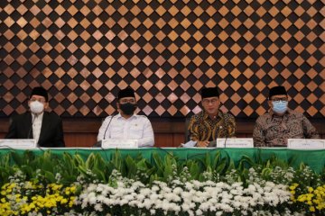 MUI minta masyarakat bersabar dan tunggu waktu soal haji