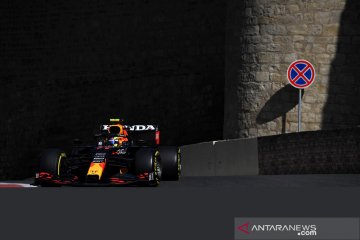 FP2 GP Azerbaijan: Perez pimpin 1-2 Red Bull, Ferrari masih membayangi
