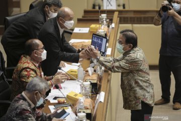 Raker Komisi II DPR dengan Menteri  ATR/BPN