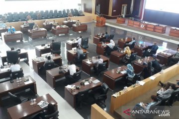 DPRD Kota Bogor menunggu Gubernur evaluasi Raperda SKBWM