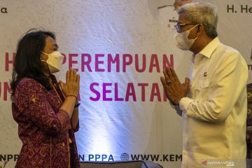 Dialog Menteri PPA dan Pemerhati Perempuan