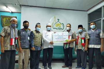 Baznas Semen Padang salurkan bantuan untuk Palestina