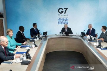 Pertemuan pemimpin negara dalam KTT G7