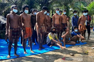 Meneropong suku anak dalam Jambi bertahan bagi kehidupan anak-cucu