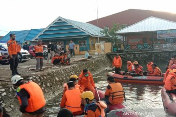 Tim SAR hentikan pencarian dua orang tenggelam di Danau Towuti