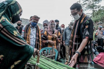 Sandiaga Uno optimistis produk kain tenun Bima tembus pasar ekspor