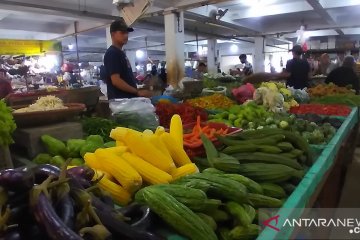 Puluhan pedagang positif COVID, pasar di Kabupaten Tangerang ditutup