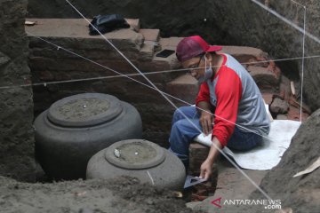 Ekskavasi situs Adan-adan Kediri