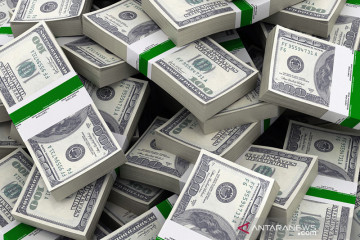 Dolar stabil di Asia, investor tunggu petunjuk dari pertemuan Fed