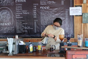 Industri pariwisata di Labuan Bajo didorong pakai kopi lokal