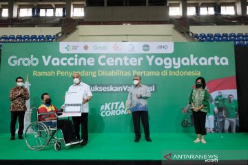 Grab luncurkan pusat vaksinasi ramah penyandang disabilitas di Yogya