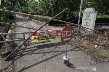Puluhan warganya terpapar COVID-19, satu desa di Purbalingga "lockdown"