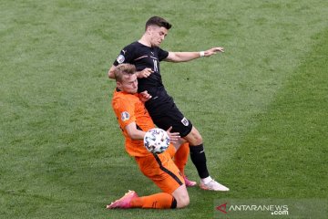 Dikritik Van Basten, De Ligt senang dapat panduan untuk berkembang